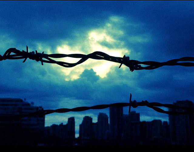 Barbed Wire Skyline (photo by Torry Courte)